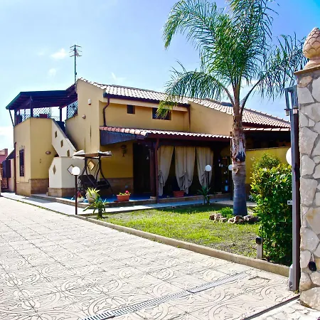 Acasaammari * Campofelice Di Roccella